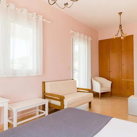 Apartment Sophia Elena Minia