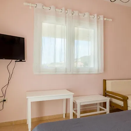 Sophia Elena Apartment *