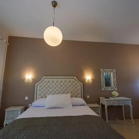 Sophia Elena Apartment *