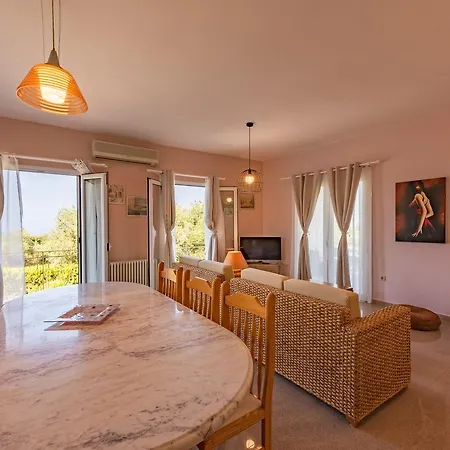 Apartment Sophia Elena *