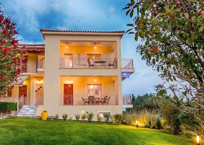 Sophia Elena * Μηνιά