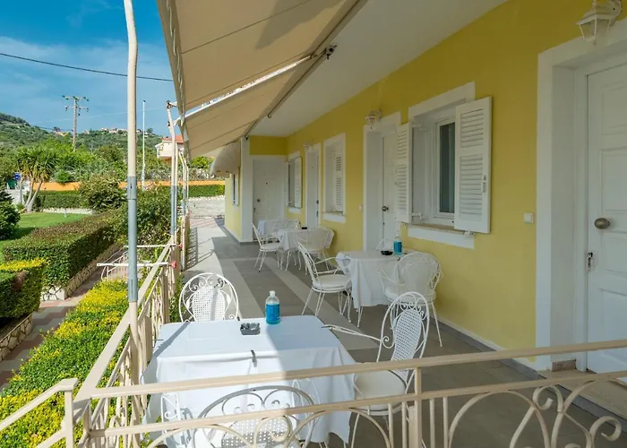 Sophia Elena Apartment *