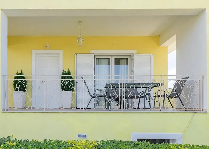 Sophia Elena Apartment