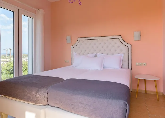 Sophia Elena Apartment *